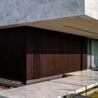 WPC Peralte Alto Café Lepac (Exterior)